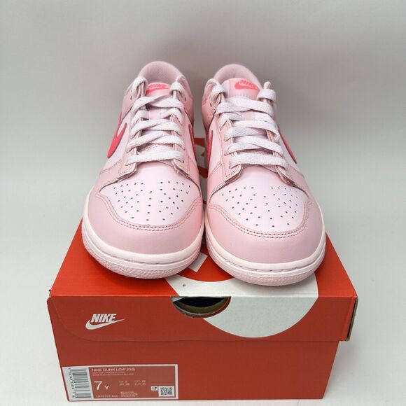 Nike Dunk Low GS “Triple Pink/Pink Panther” 2023 - Picture 2 of 4